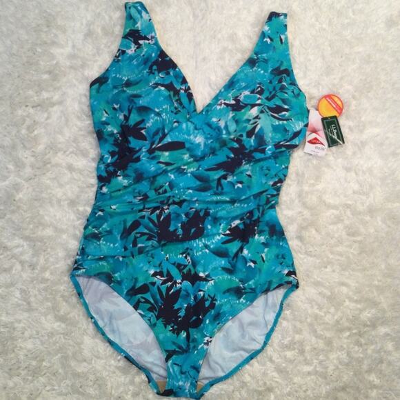L.L. Bean Other - L.L. Bean Xtra Life one-piece Swimsuit 18 reg